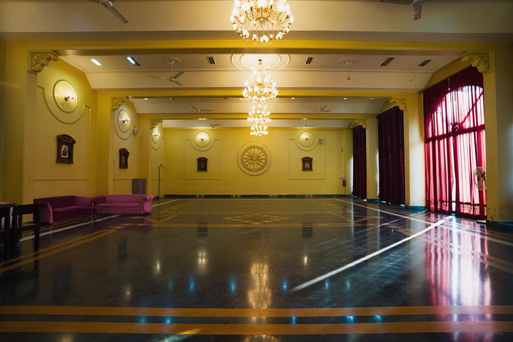 Hotel Girdhar Mahal Indaur Exteriér fotografie