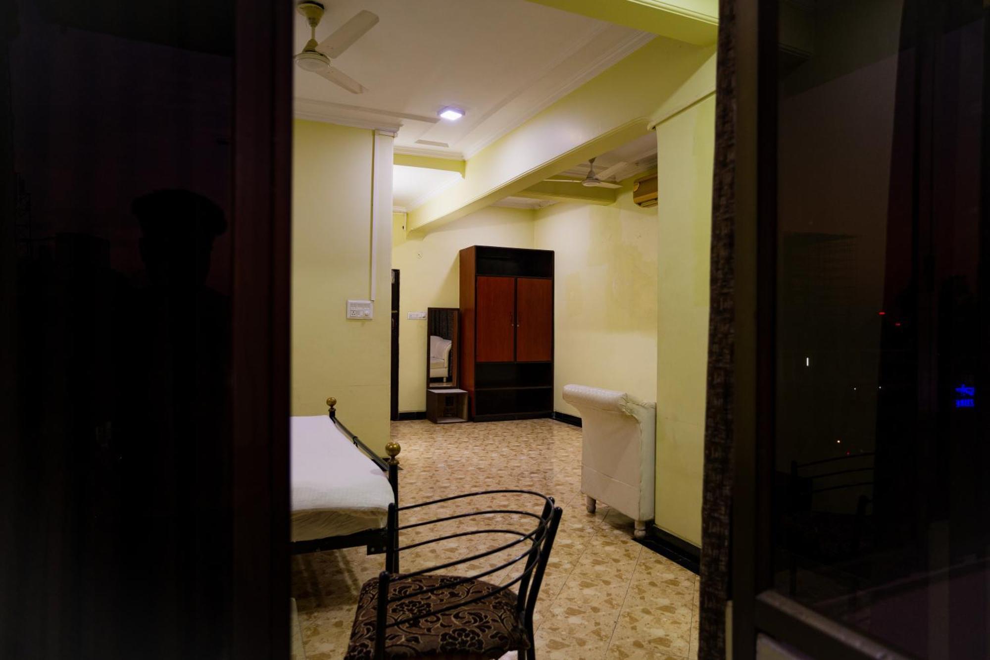 Hotel Girdhar Mahal Indaur Exteriér fotografie