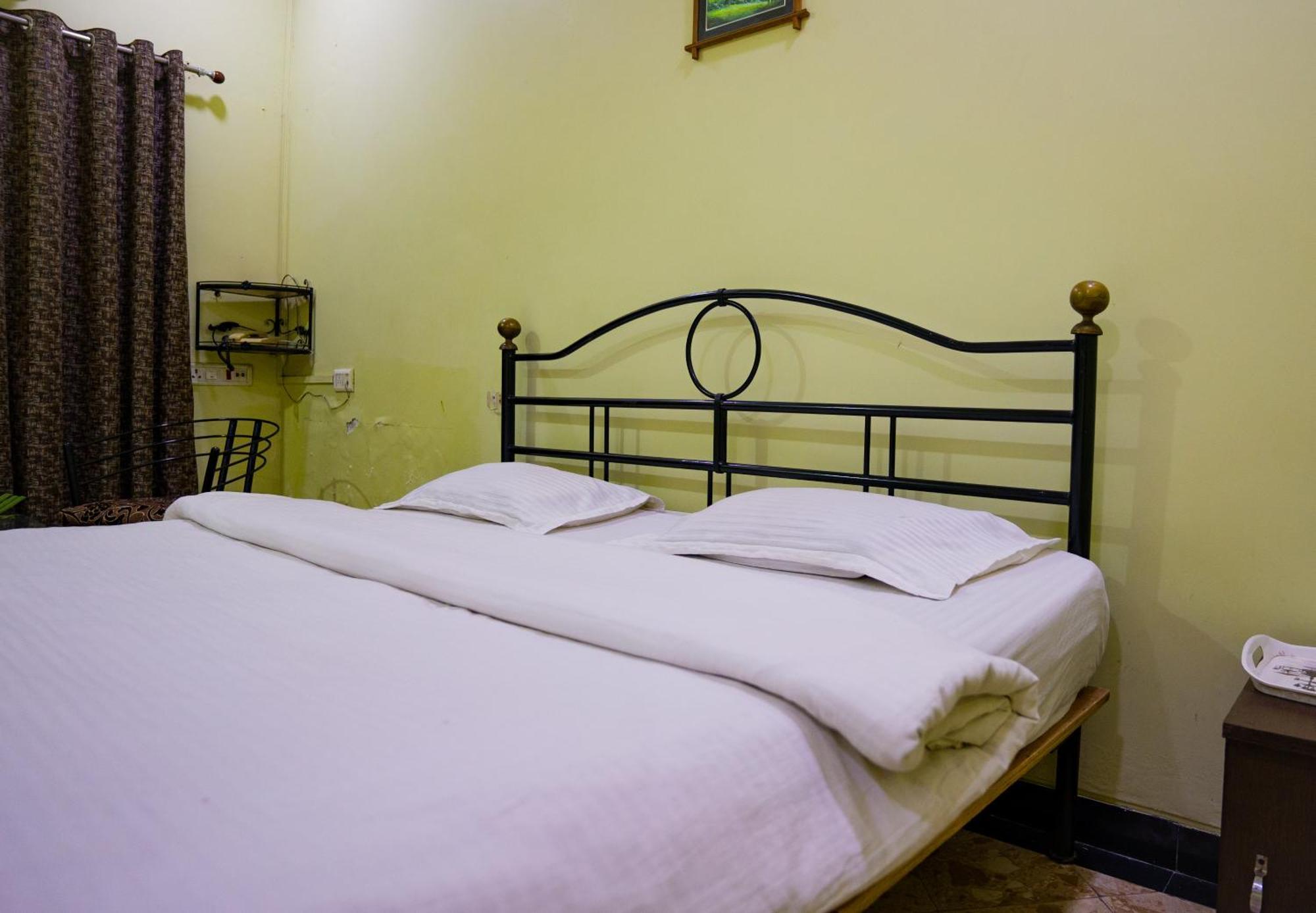 Hotel Girdhar Mahal Indaur Exteriér fotografie