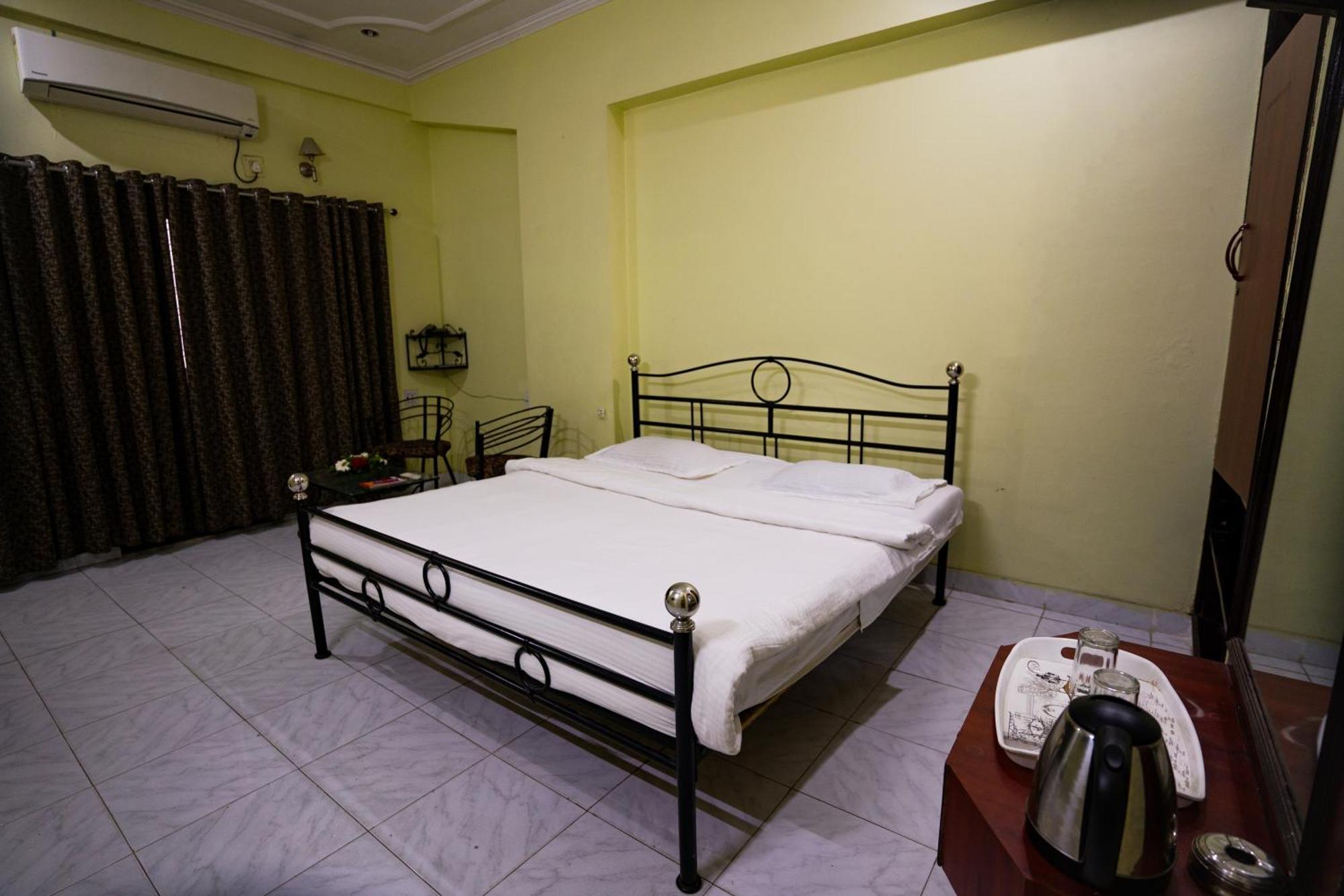 Hotel Girdhar Mahal Indaur Exteriér fotografie